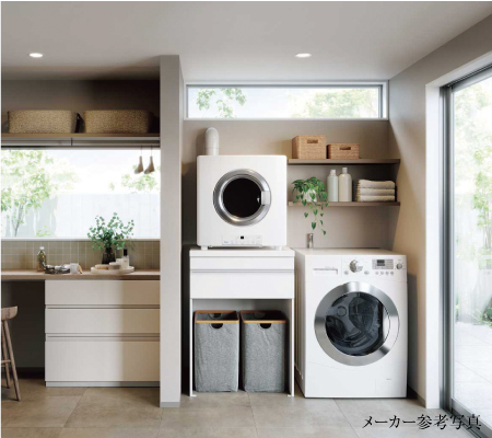 （大阪ガス ： 乾太くん）・（EIDAI ： 乾太くん専用収納ユニット）