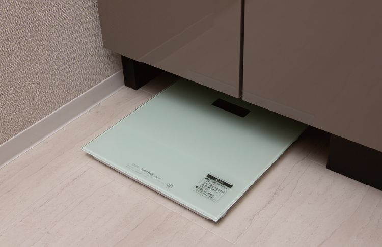 千里中央-体重計収納スペース