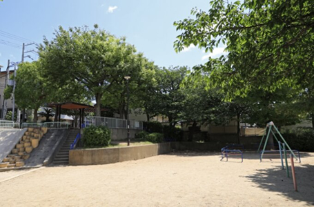 22西霞ヶ丘公園