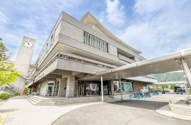 GG箕面四丁目-箕面市役所